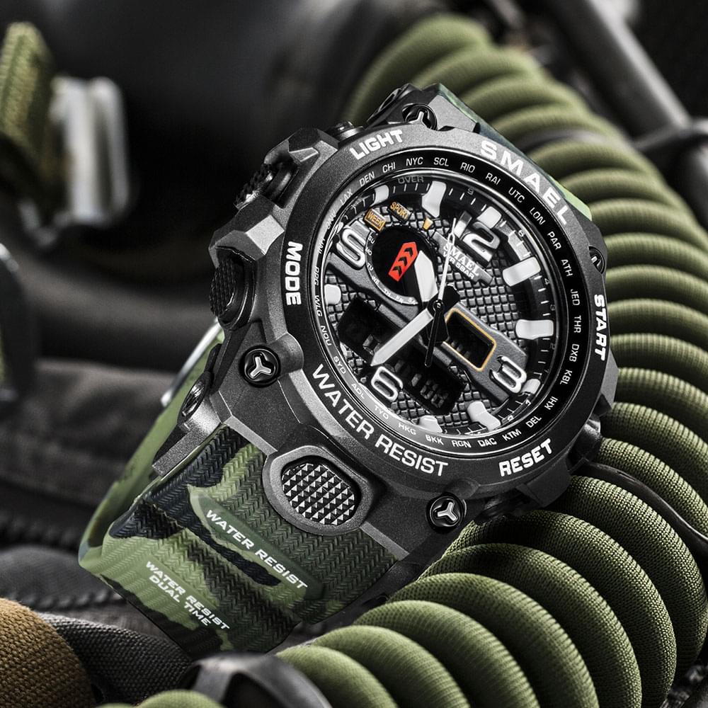 SMAEL 1545D – Reloj Militar Doble Pantalla para Hombre con Resistencia y Estilo